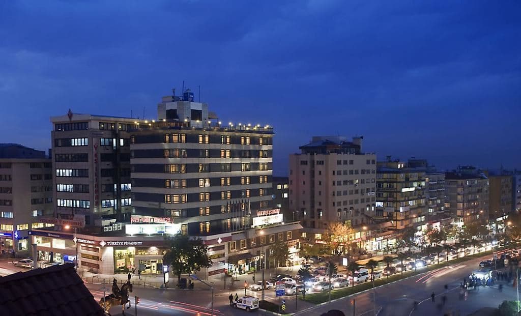 general-main-building