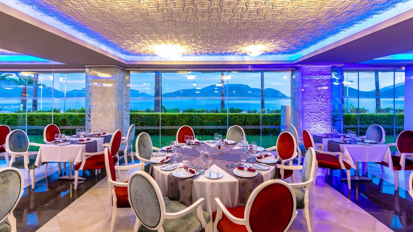 restaurants-