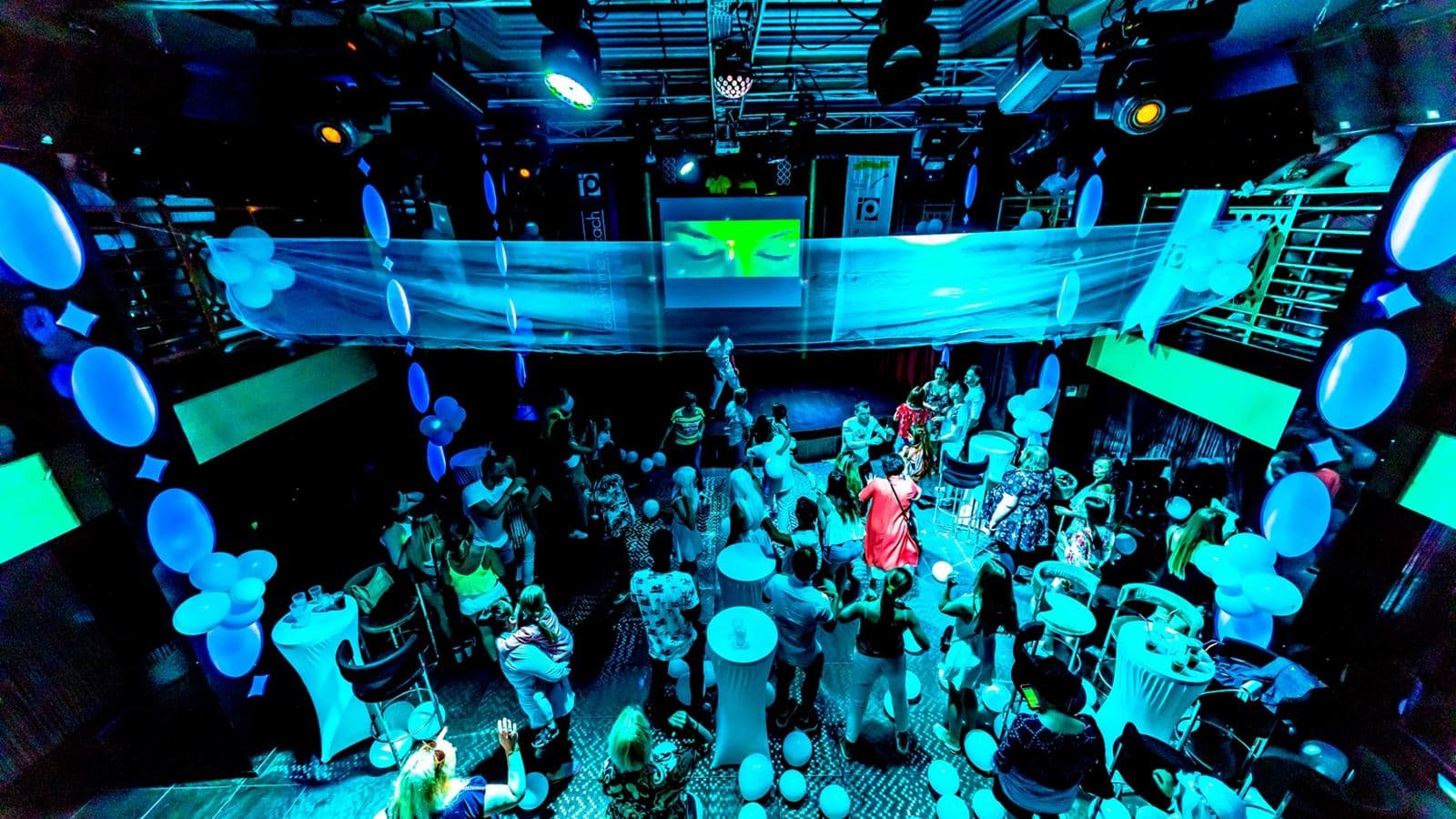 bars-night-club