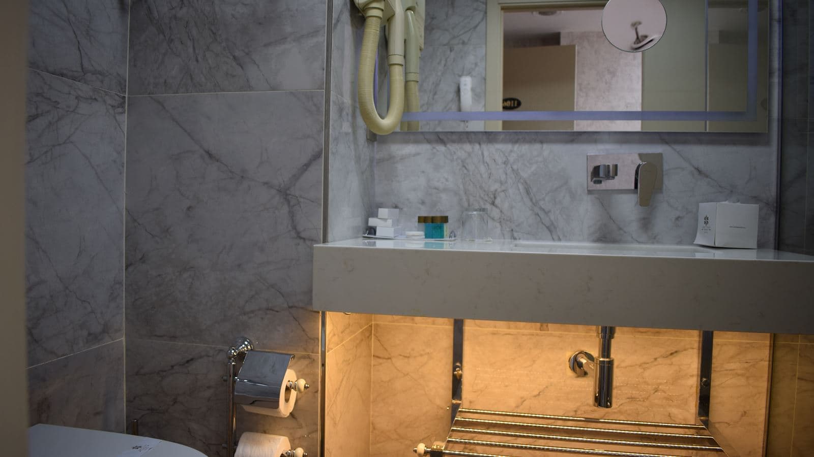 rooms-suite-standard