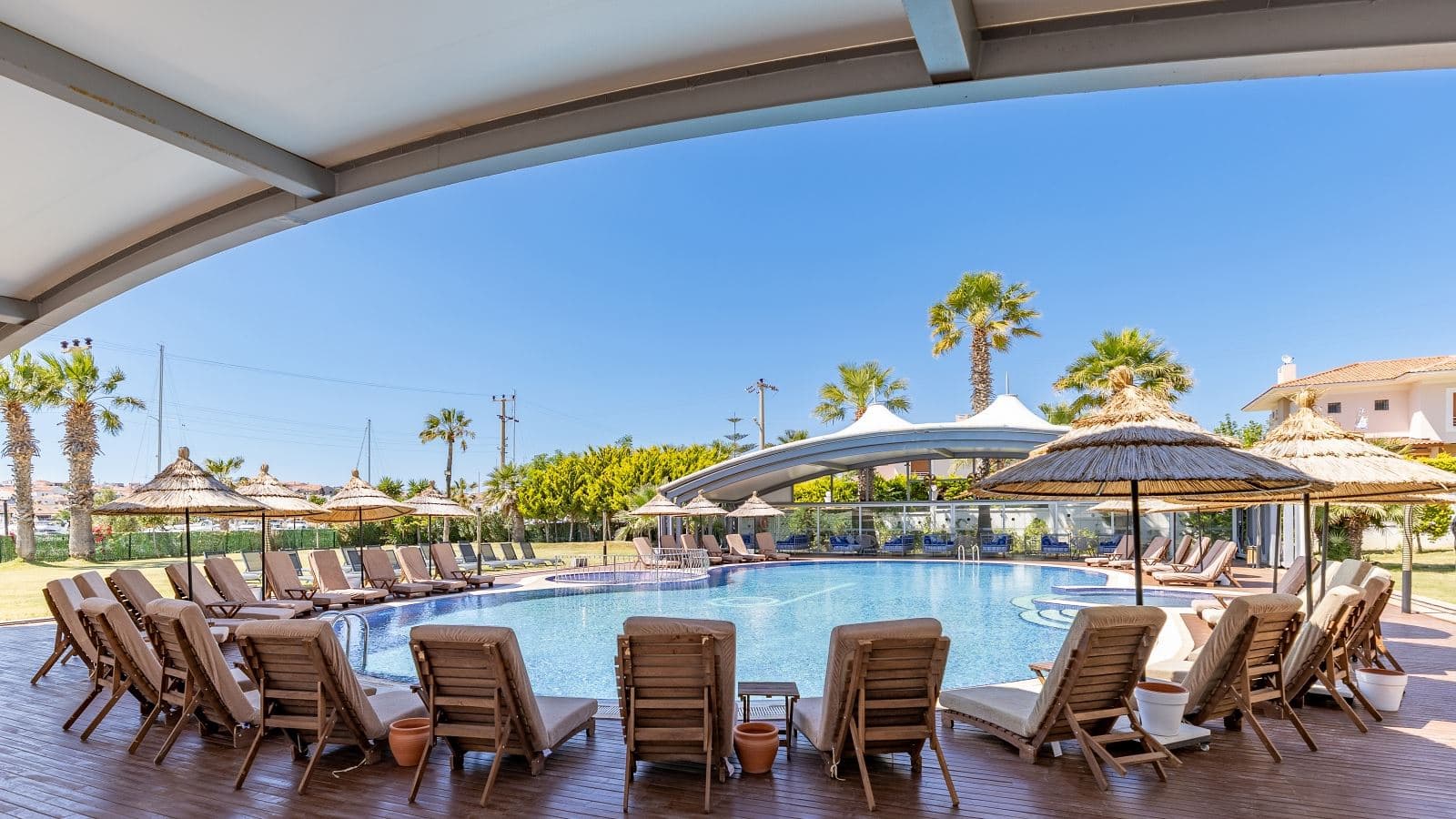 pools-outdoor-pool