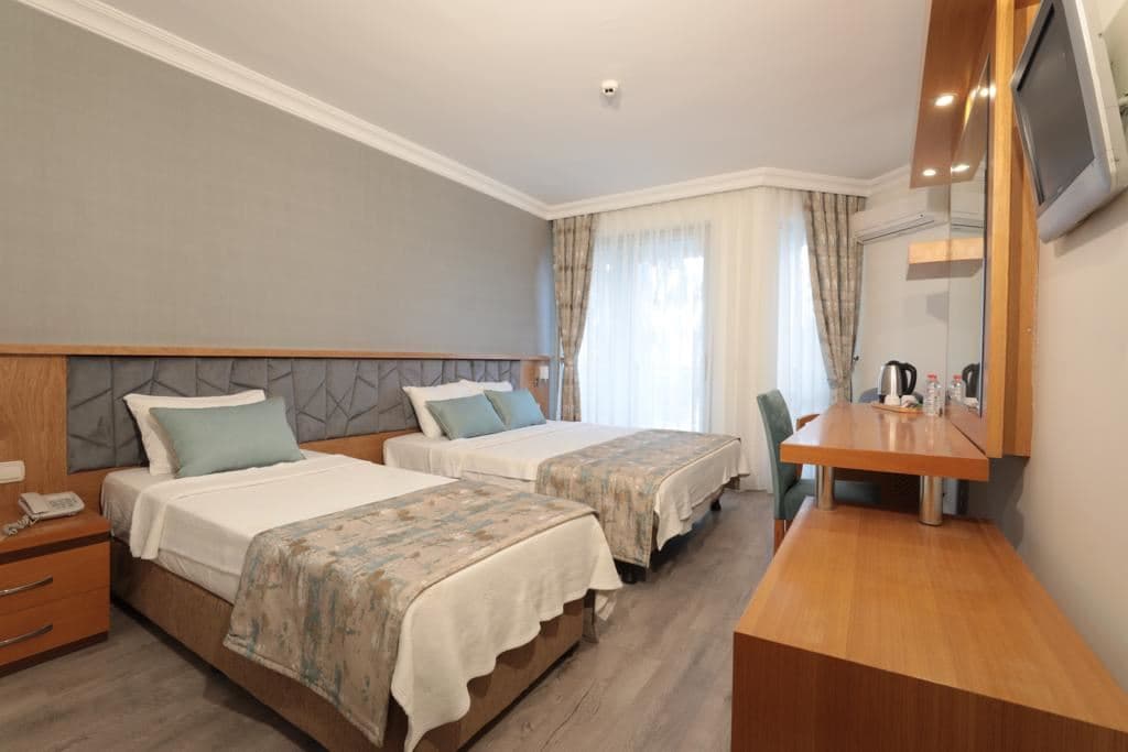 rooms-standard-room