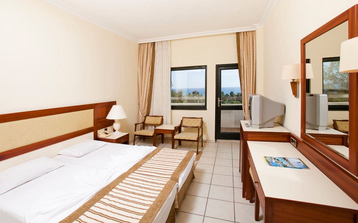 rooms-standard-room-sea-side-view