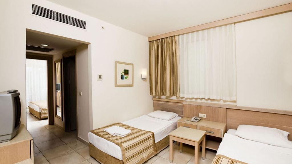 rooms-family-2-bedrooms