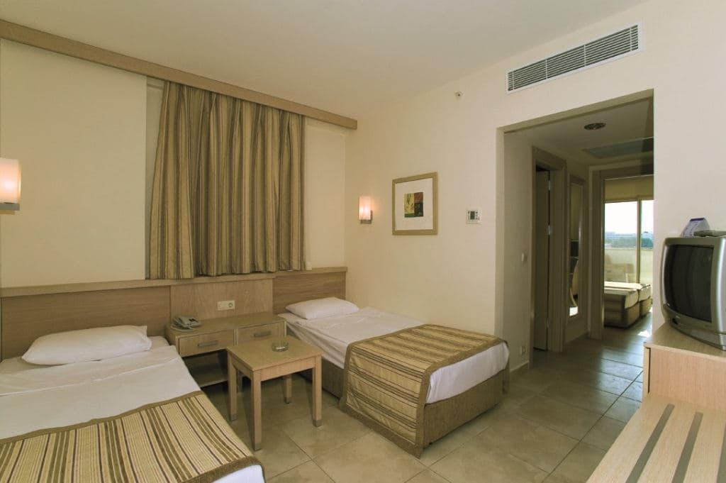 rooms-family-2-bedrooms