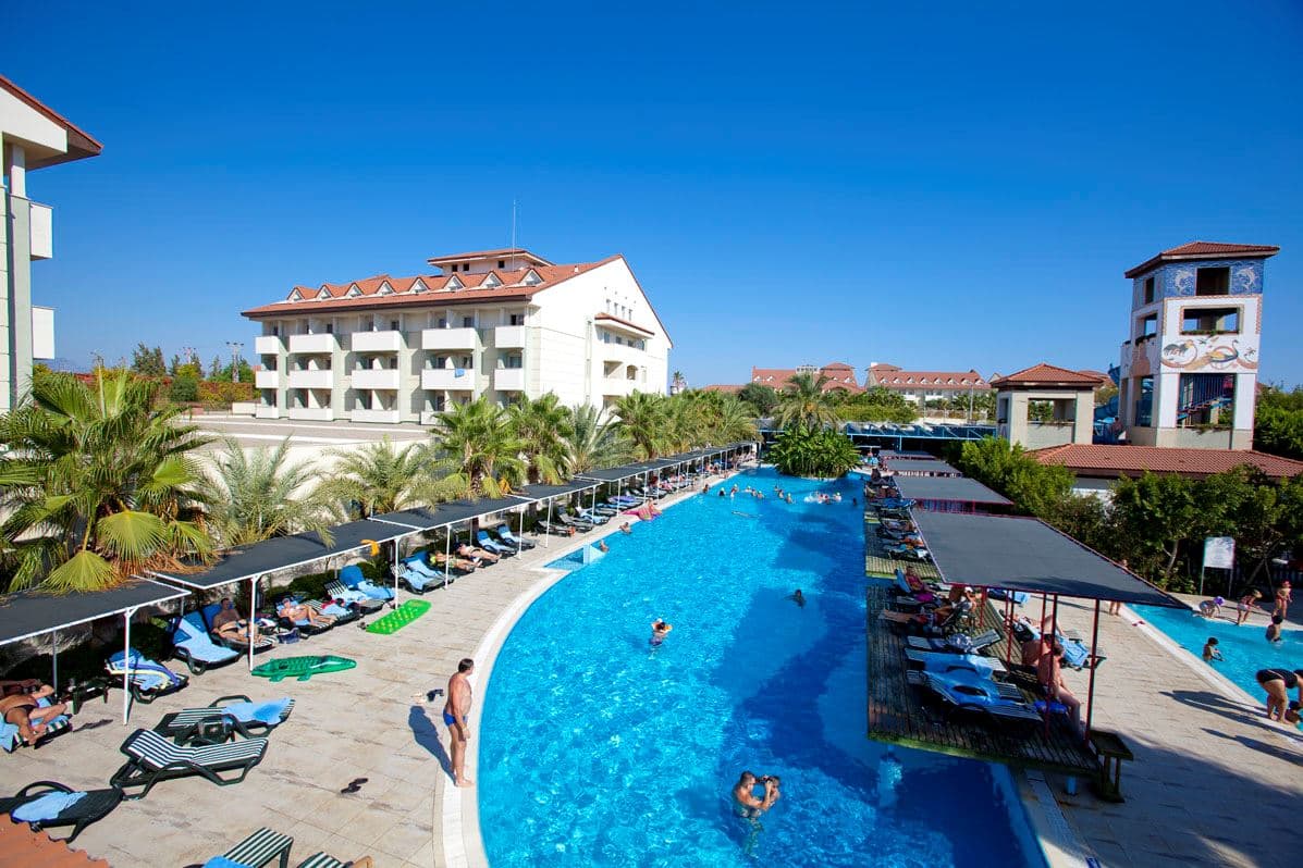 pools-outdoor-pool