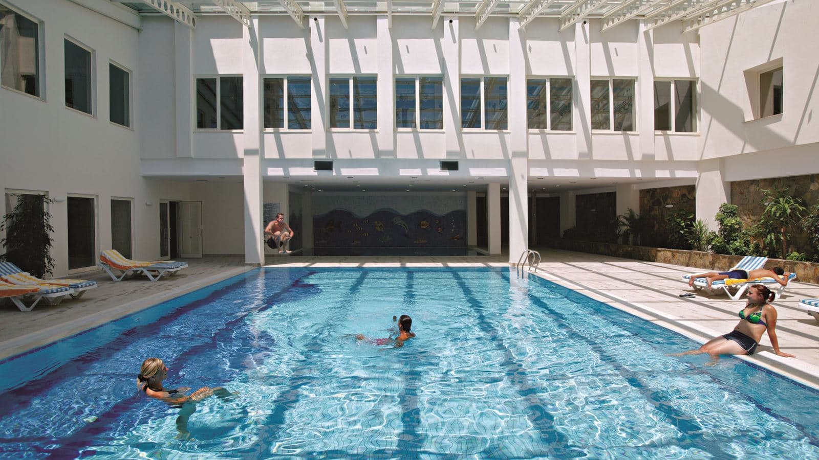 pools-indoor-pool