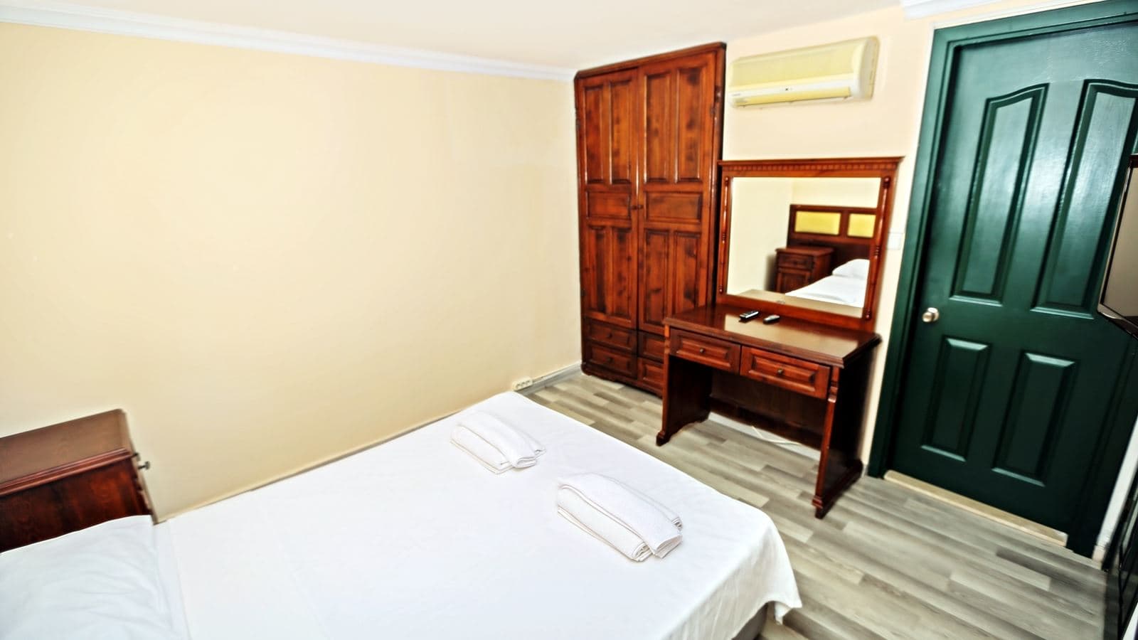 rooms-standart-room