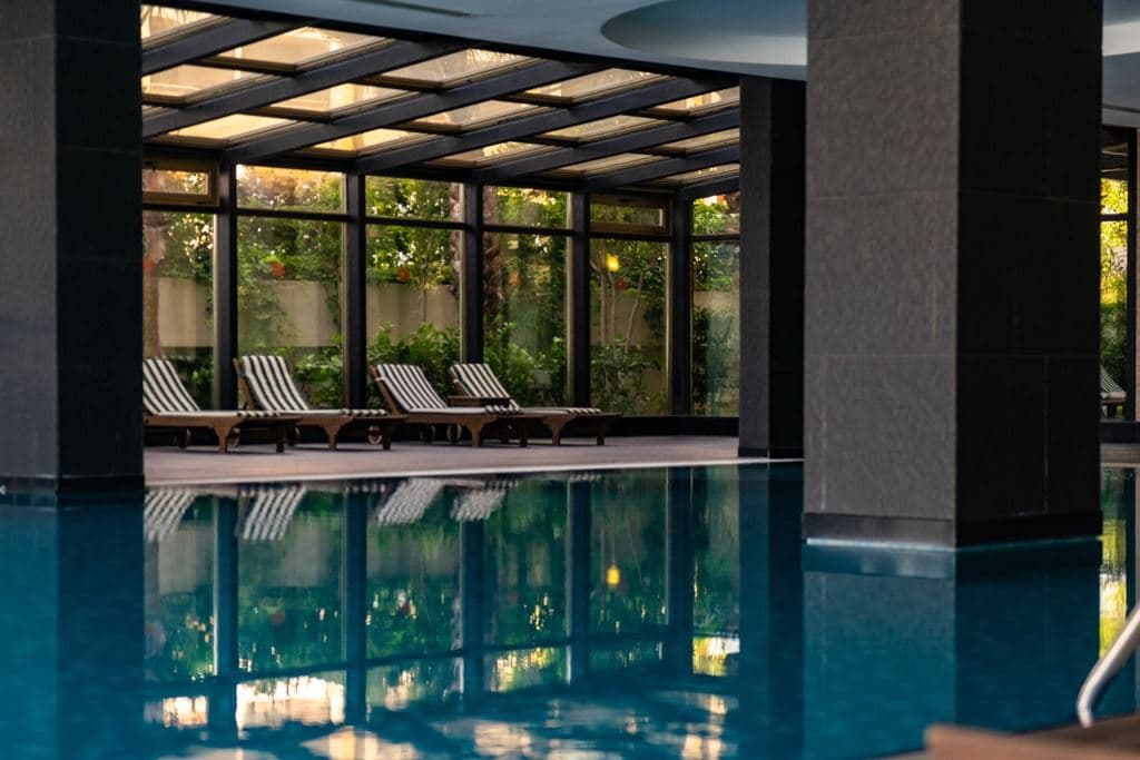 pools-indoor-pool