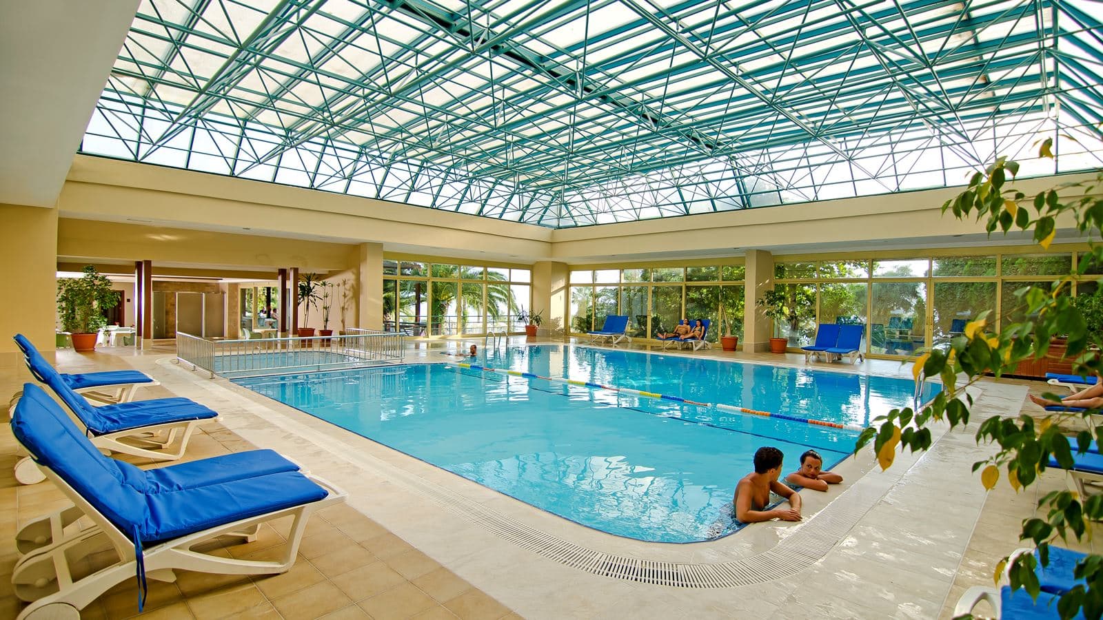 pools-indoor-pool