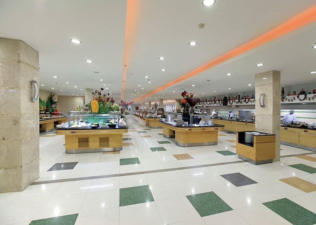 restaurants-oasis-restaurant
