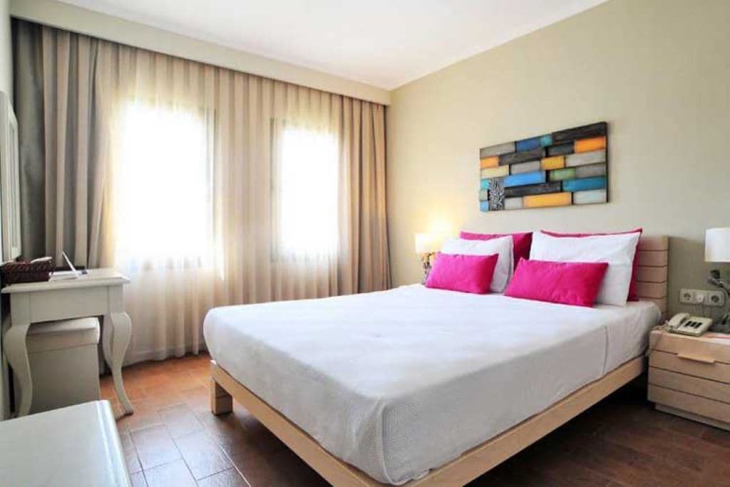 rooms-suit-oda