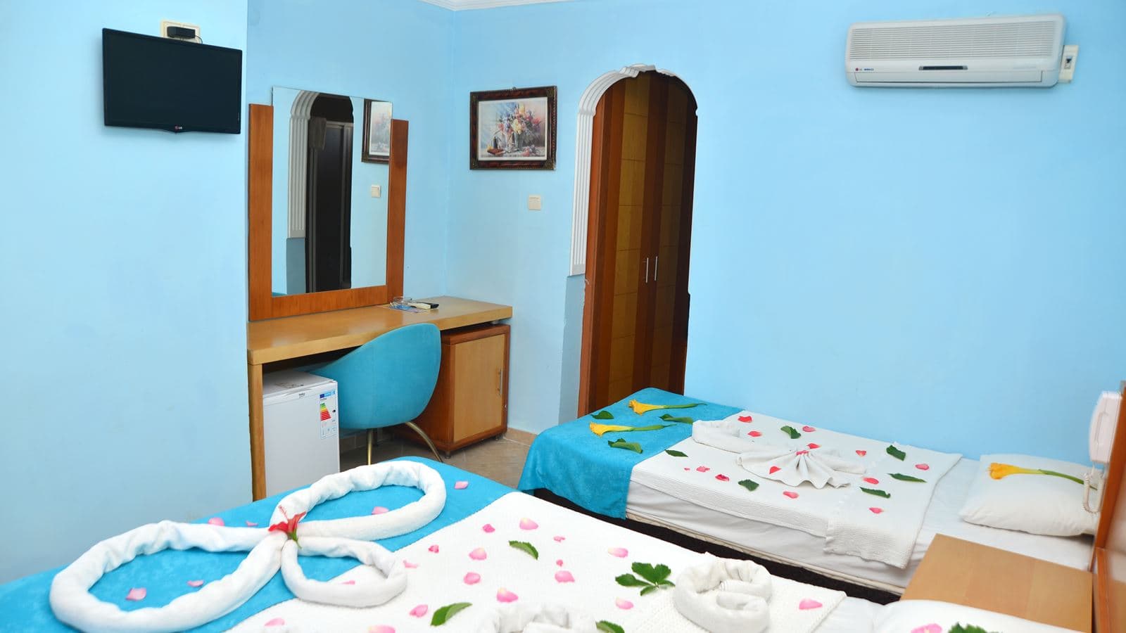 rooms-standard-room