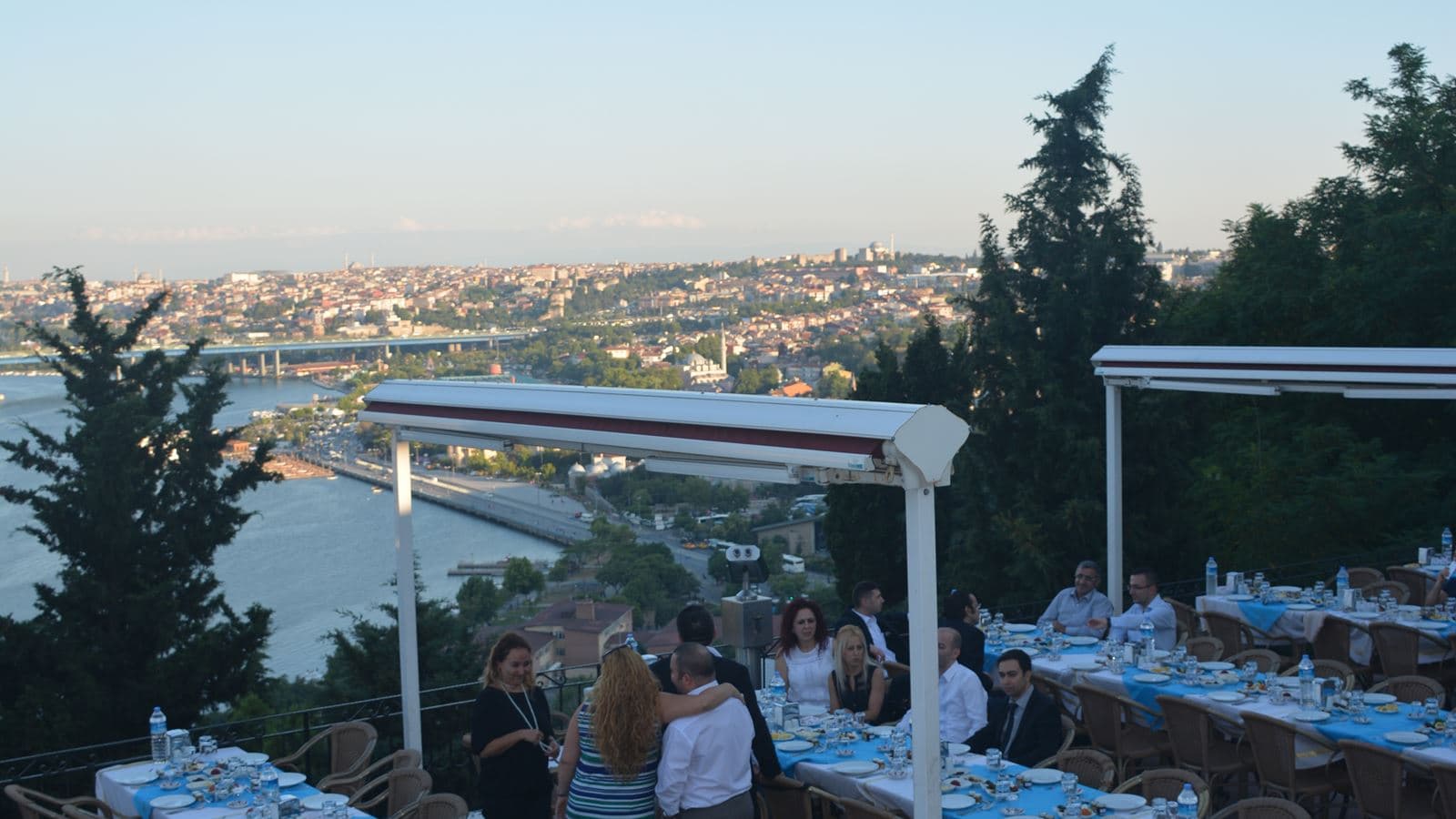restaurants-restaurants