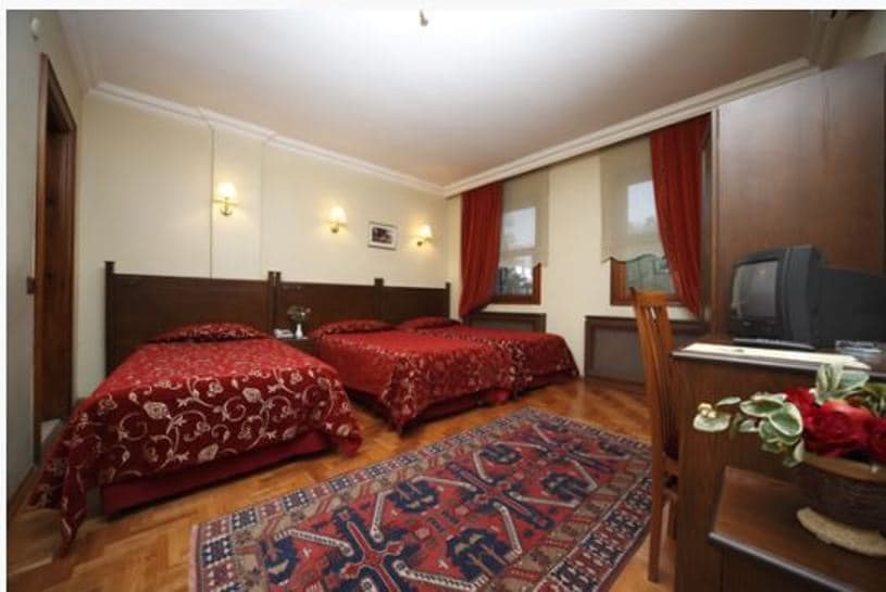 rooms-triple-economy