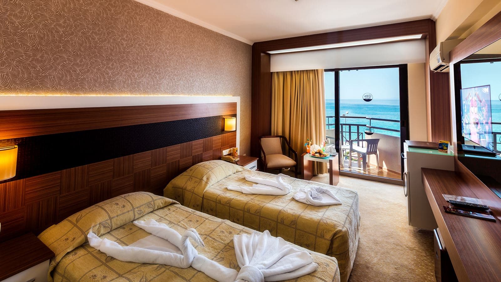 rooms-standard-room