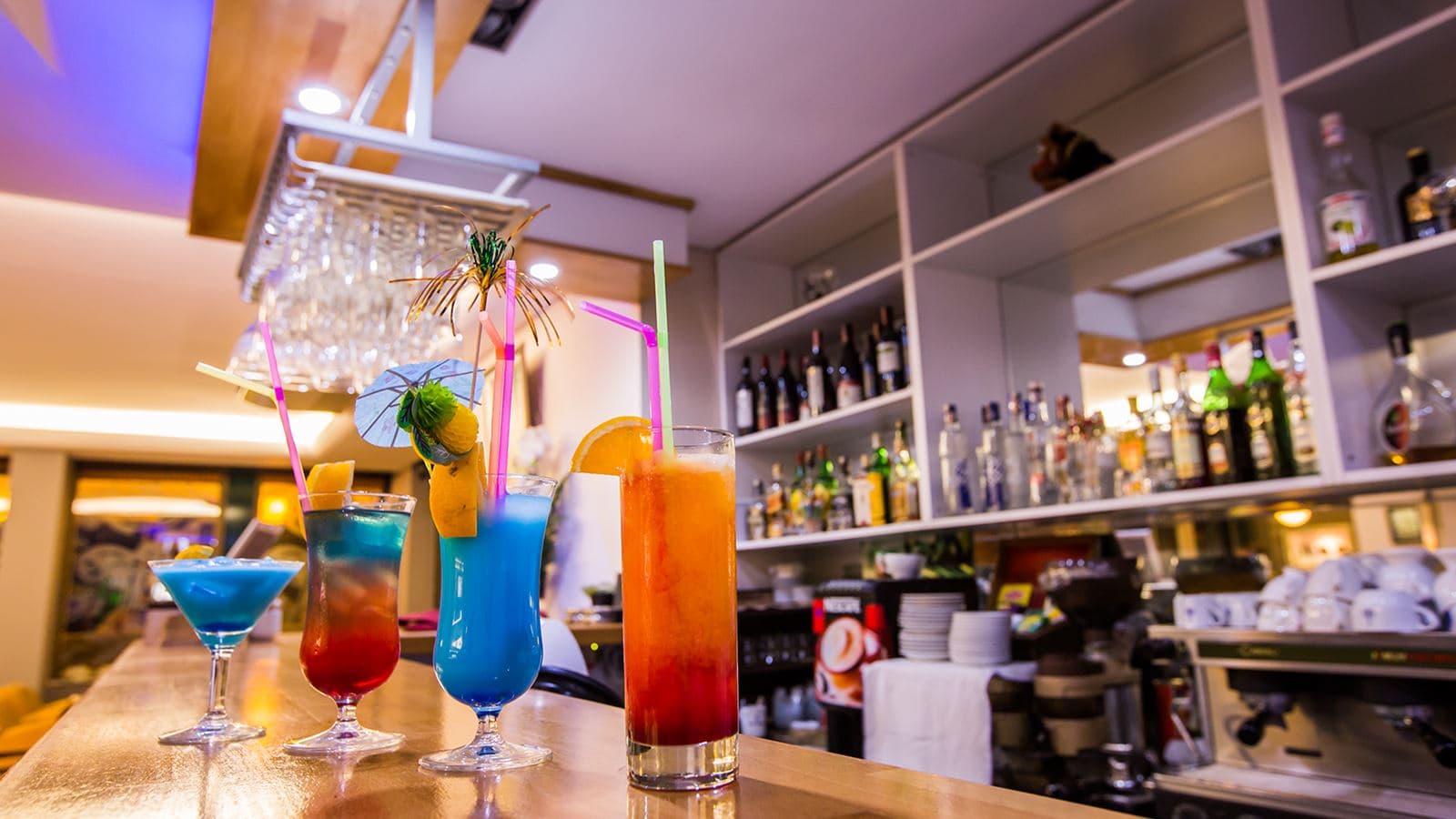 bars-lobby-bar