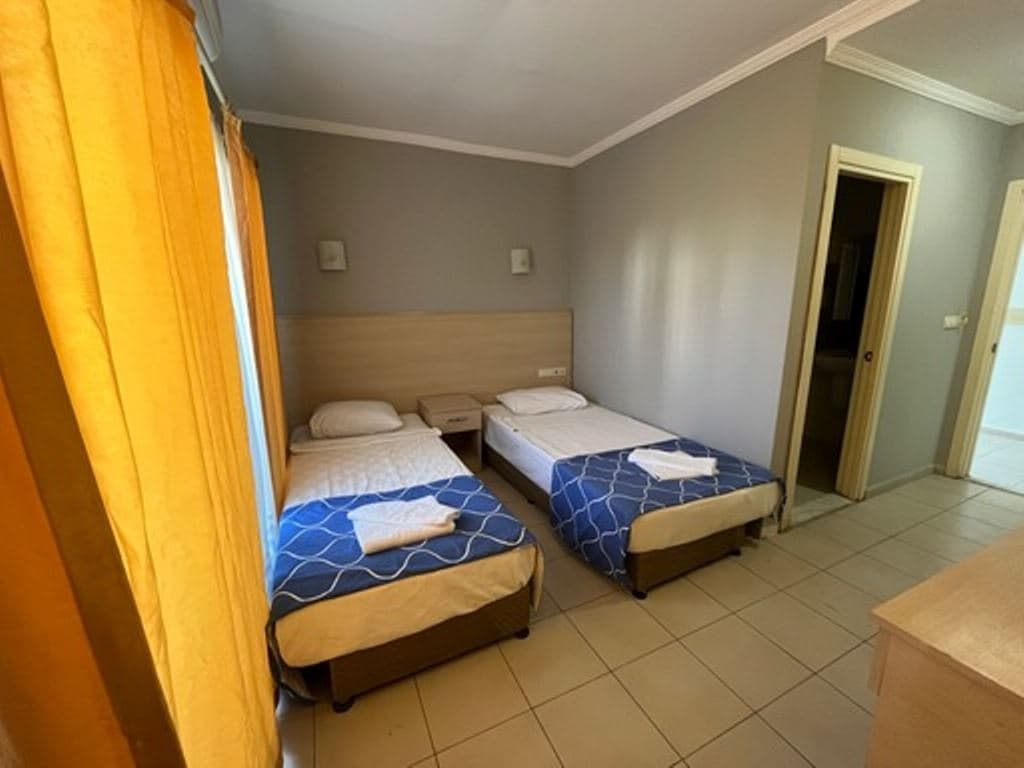rooms-garden-room