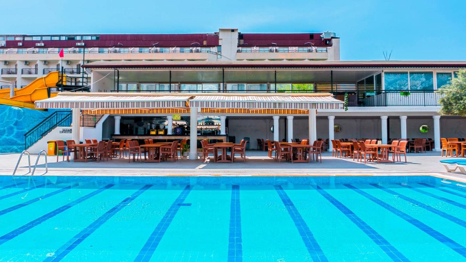 pools-outdoor-pool