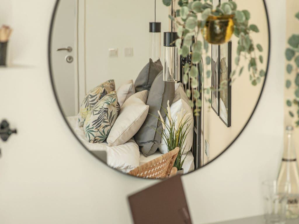 rooms-deluxe-room-sea-view