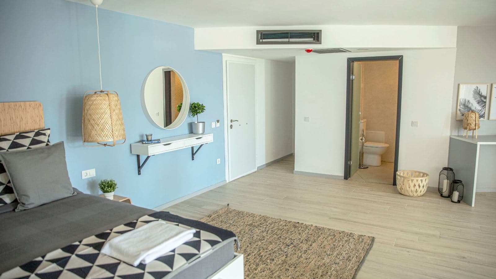 rooms-king-suite