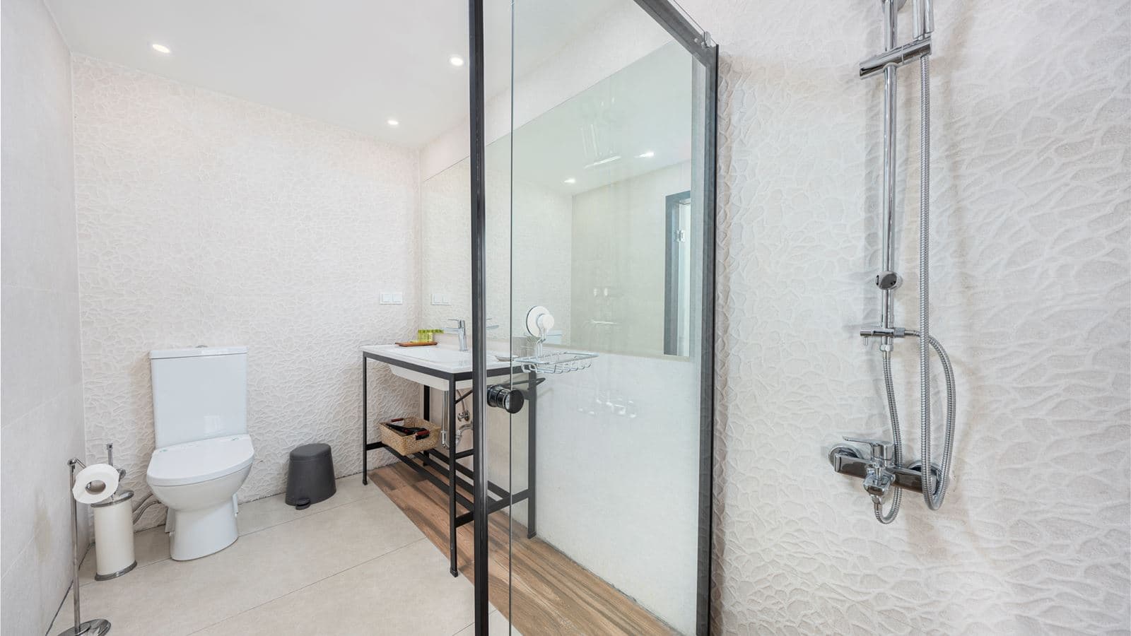 rooms-king-suite-with-sea-view
