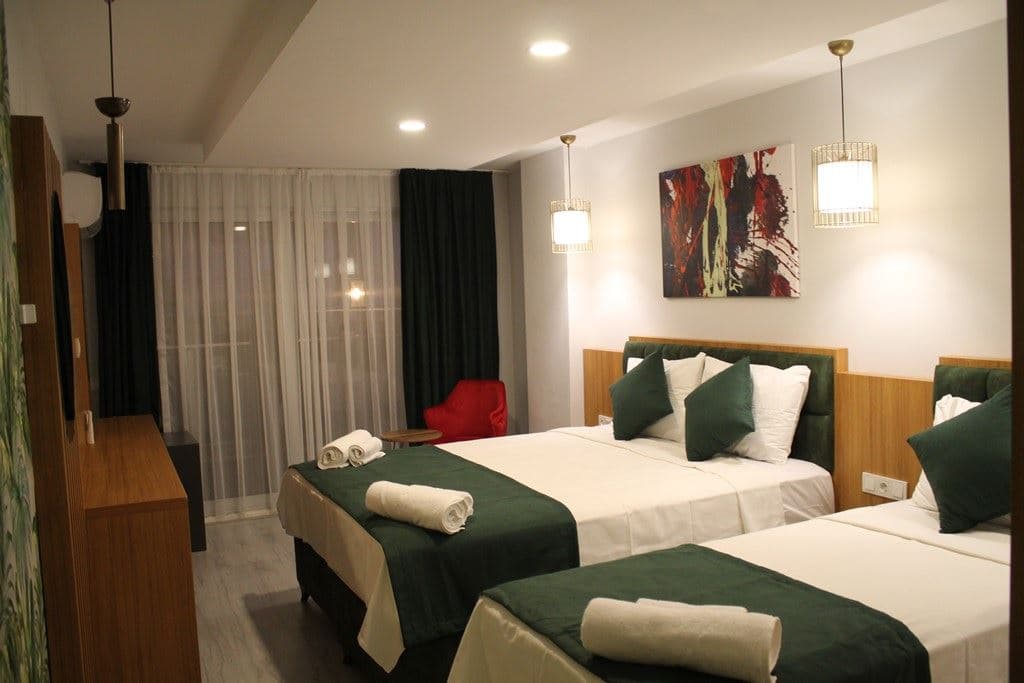 rooms-triple-room