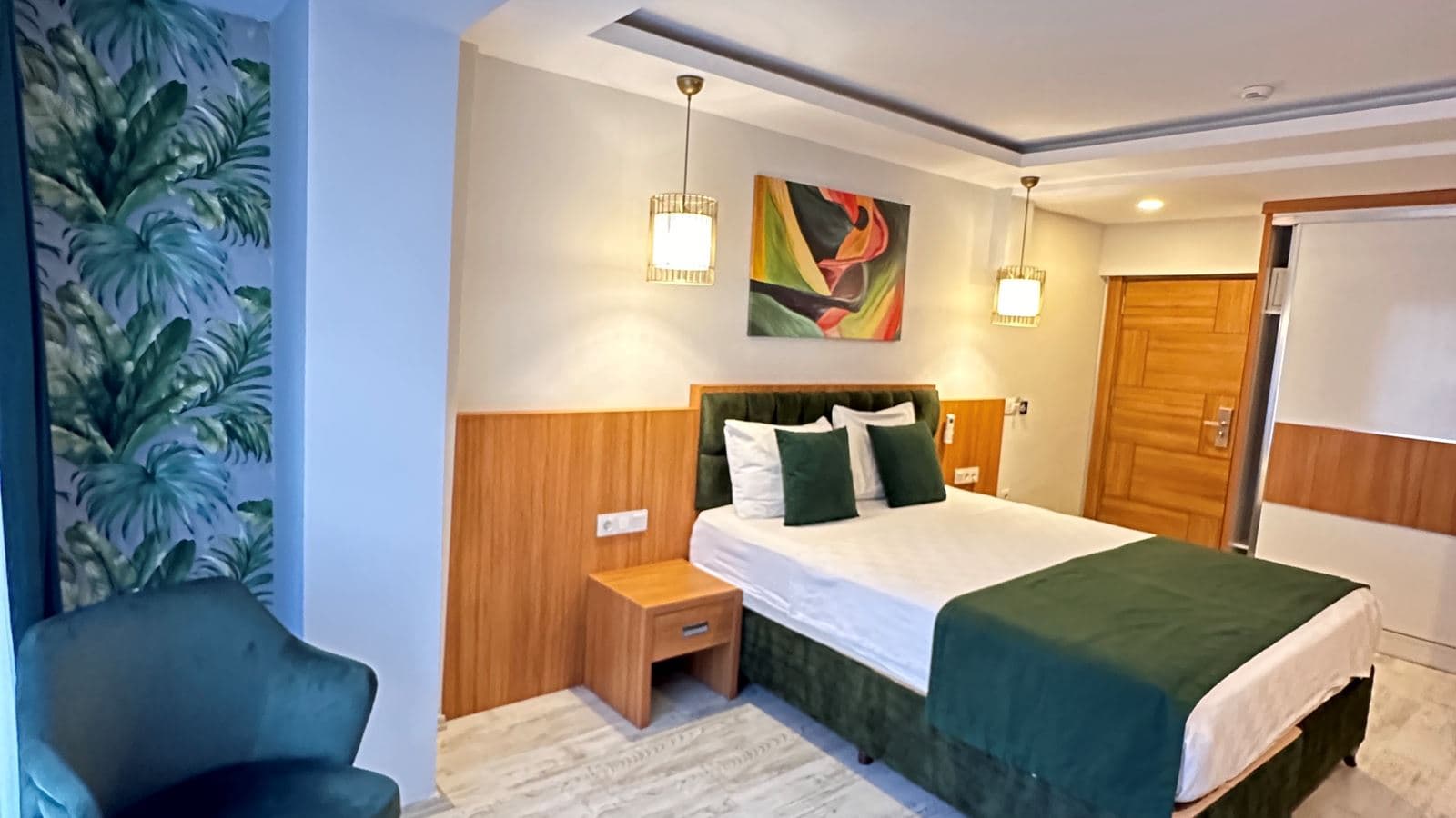 rooms-family-room