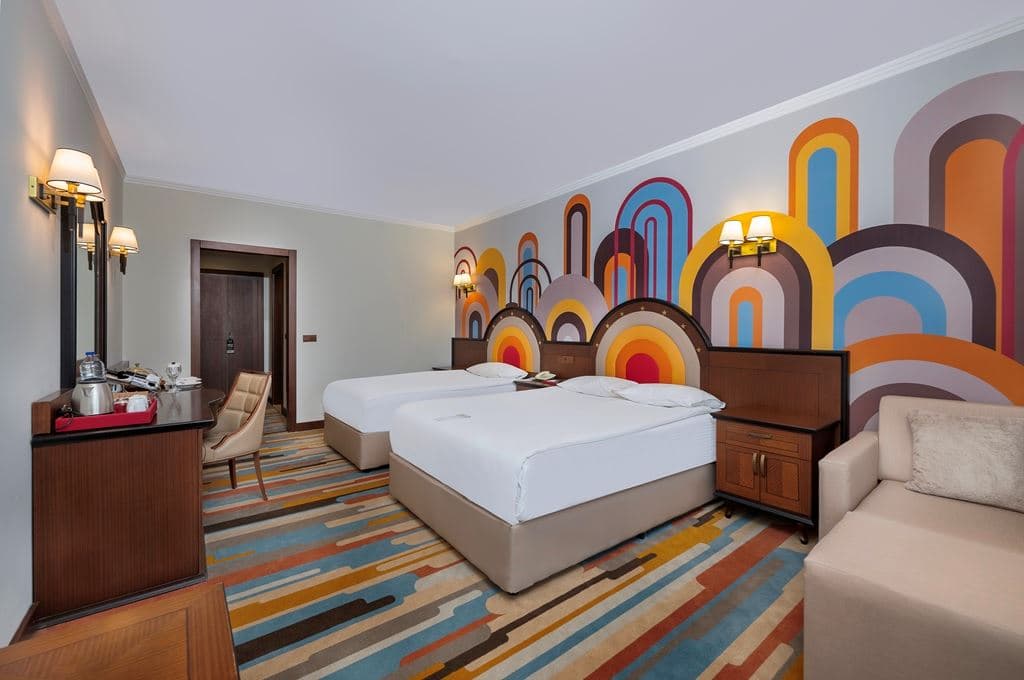 rooms-corner-superior-room-side-sea-view