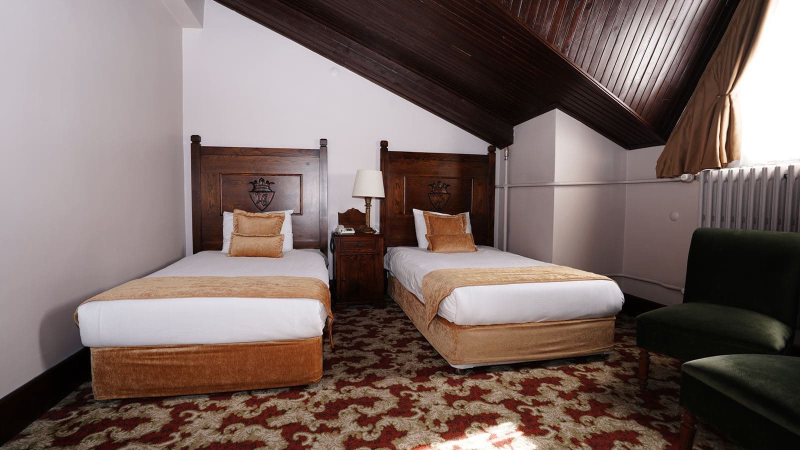 rooms-kara-manzara-suit-room