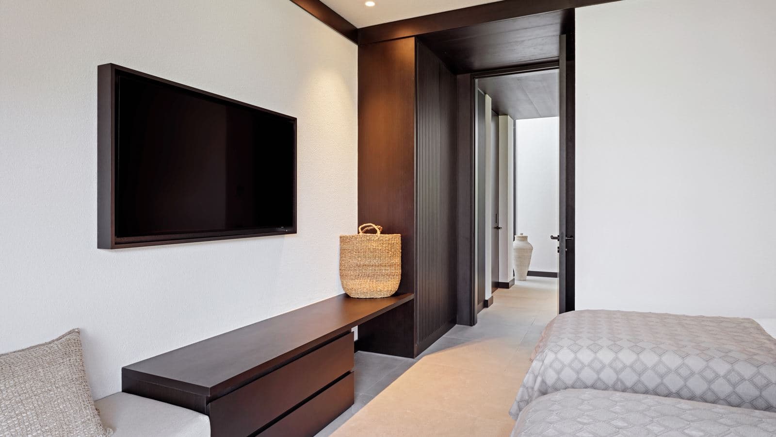 rooms-residence-garden-2+1