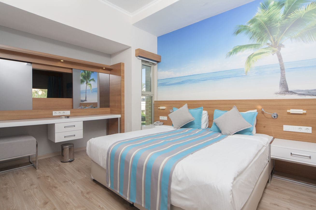 rooms-suite-room