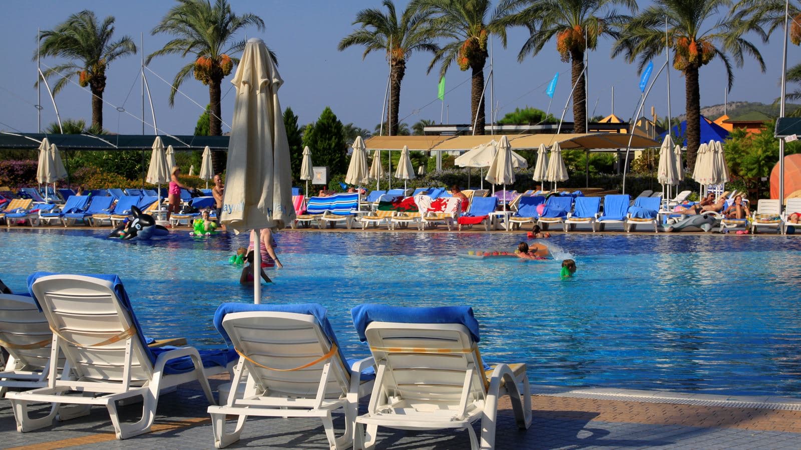 pools-outdoor-pool