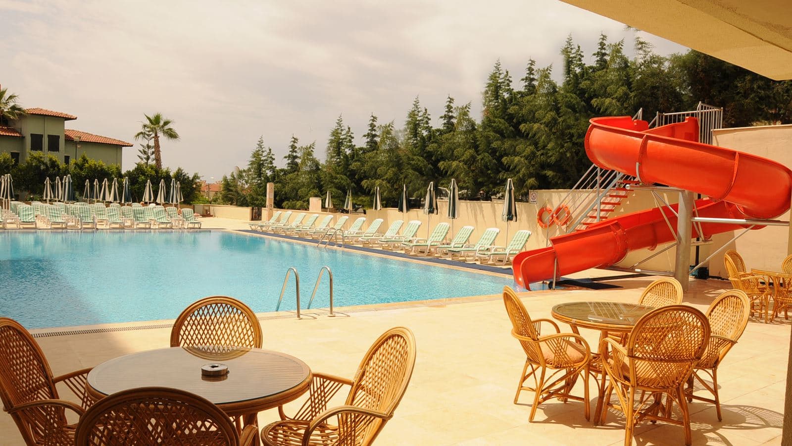 pools-outdoor-pool