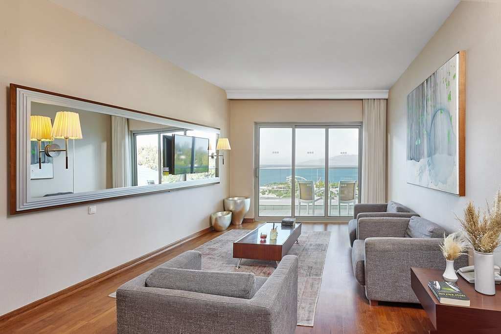 rooms-standard-suit-room