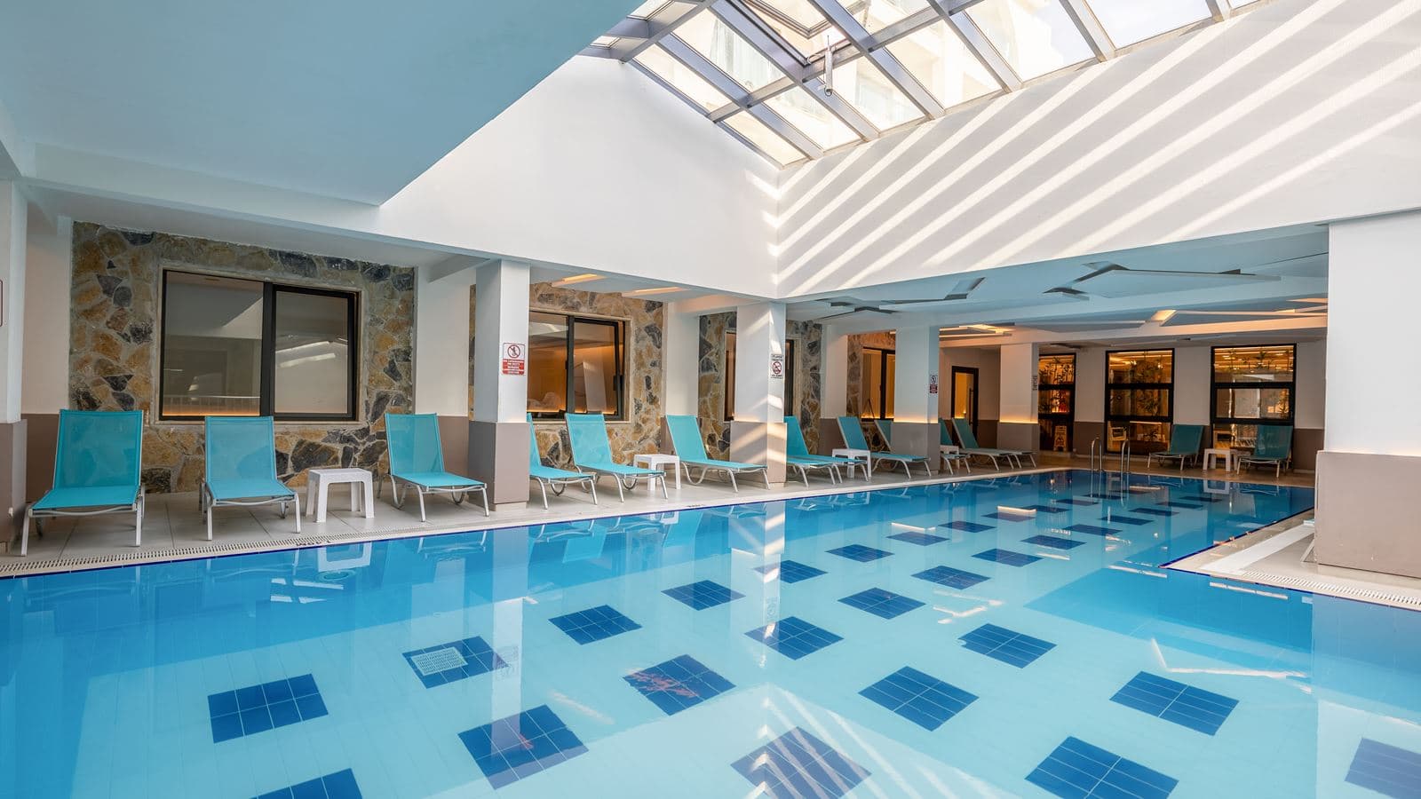 pools-indoor-pool