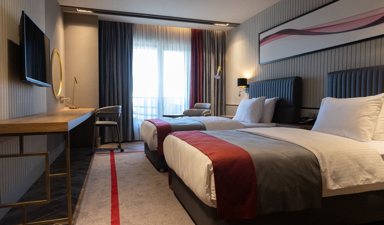 rooms-superior-room