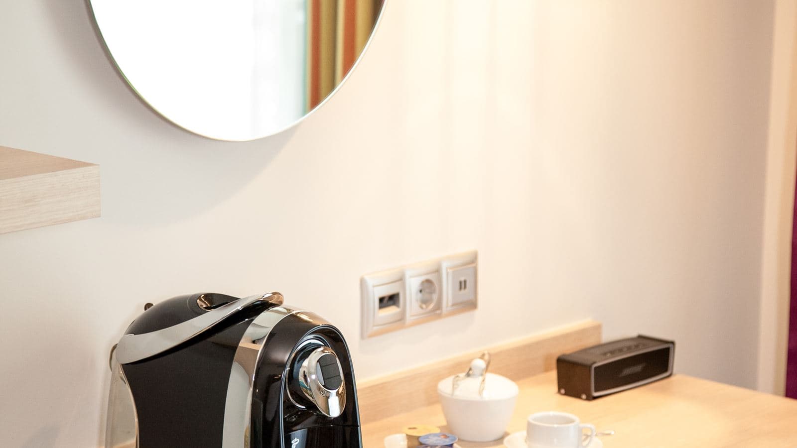 rooms-suite-room