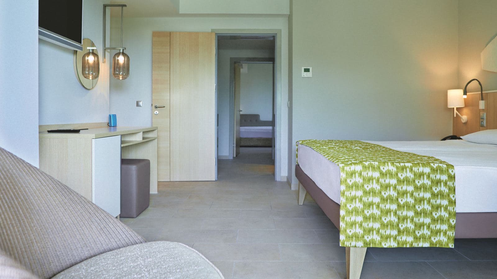 rooms-family-room