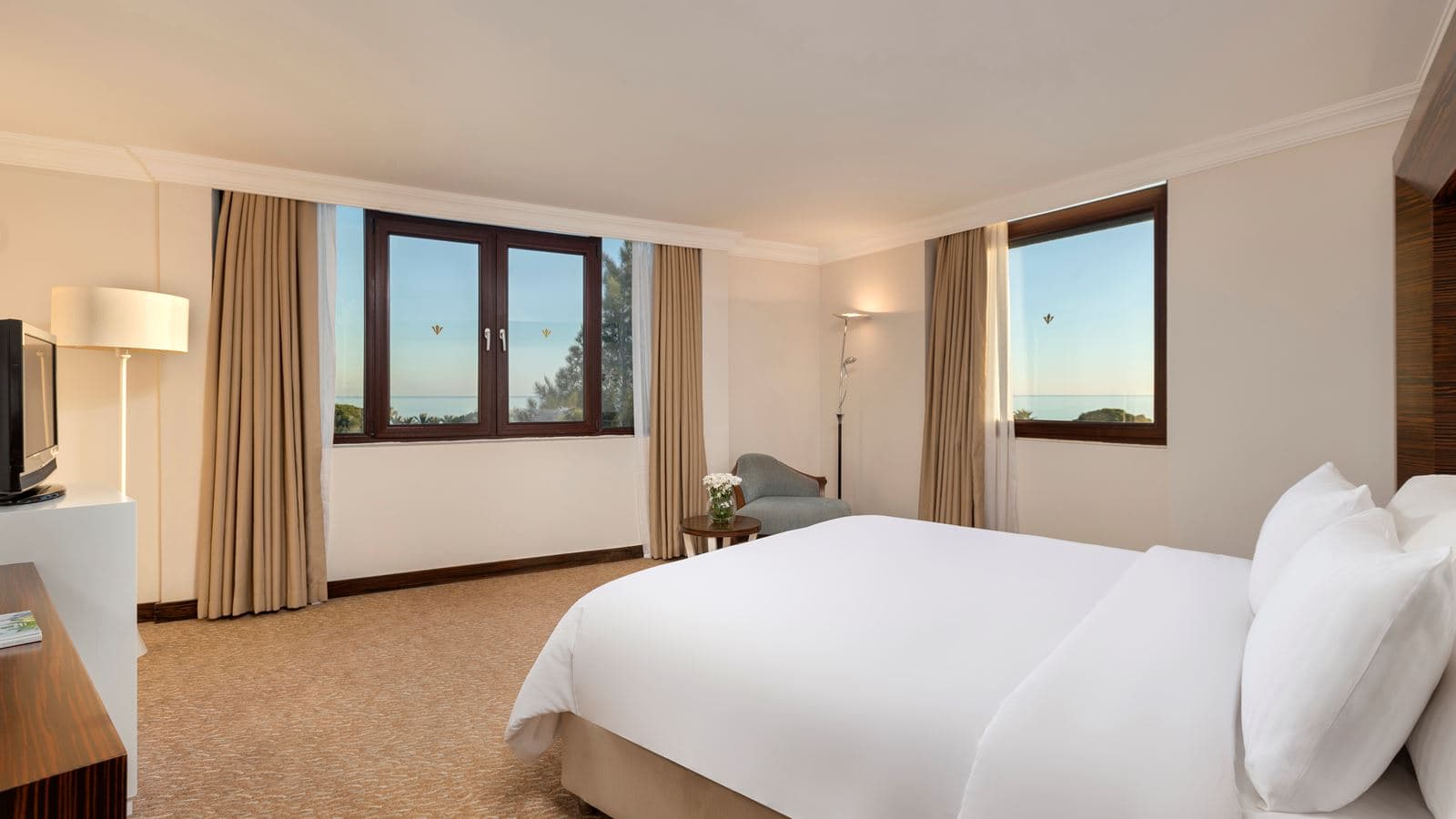 rooms-jacuzzi-suite