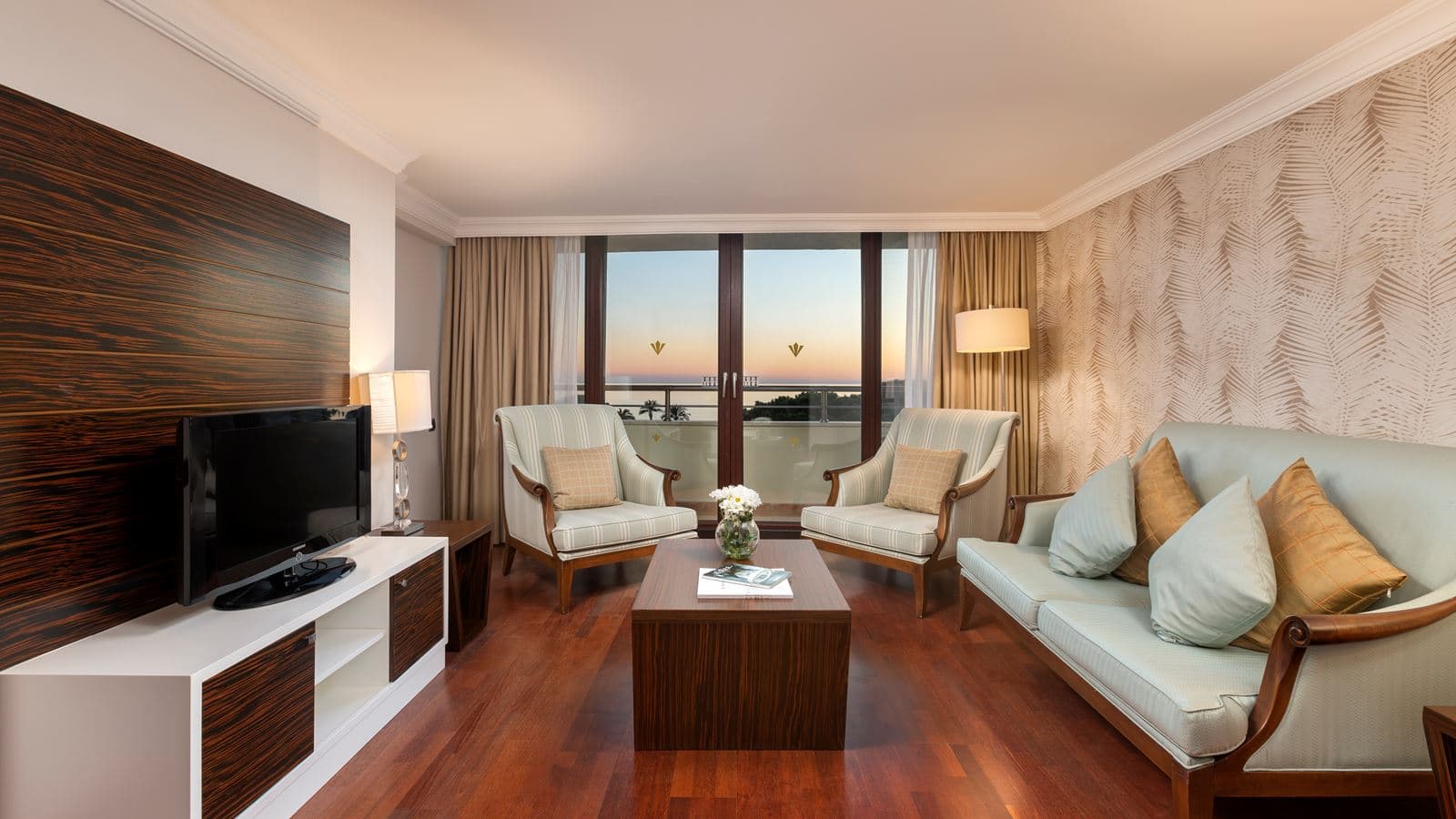 rooms-jacuzzi-suite