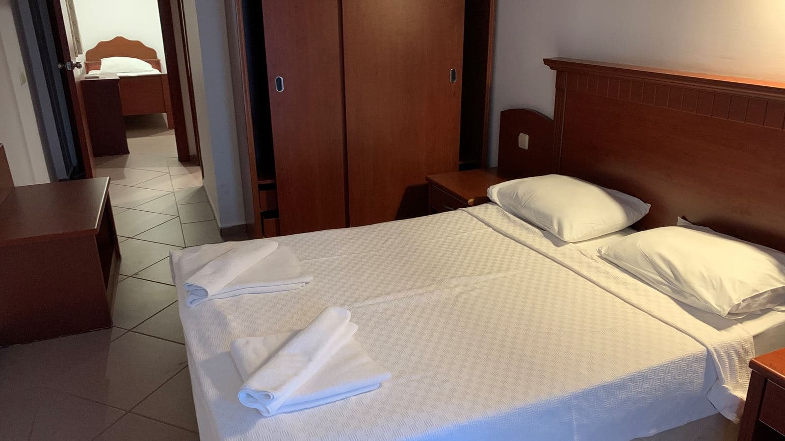 rooms-b-block-standard-room