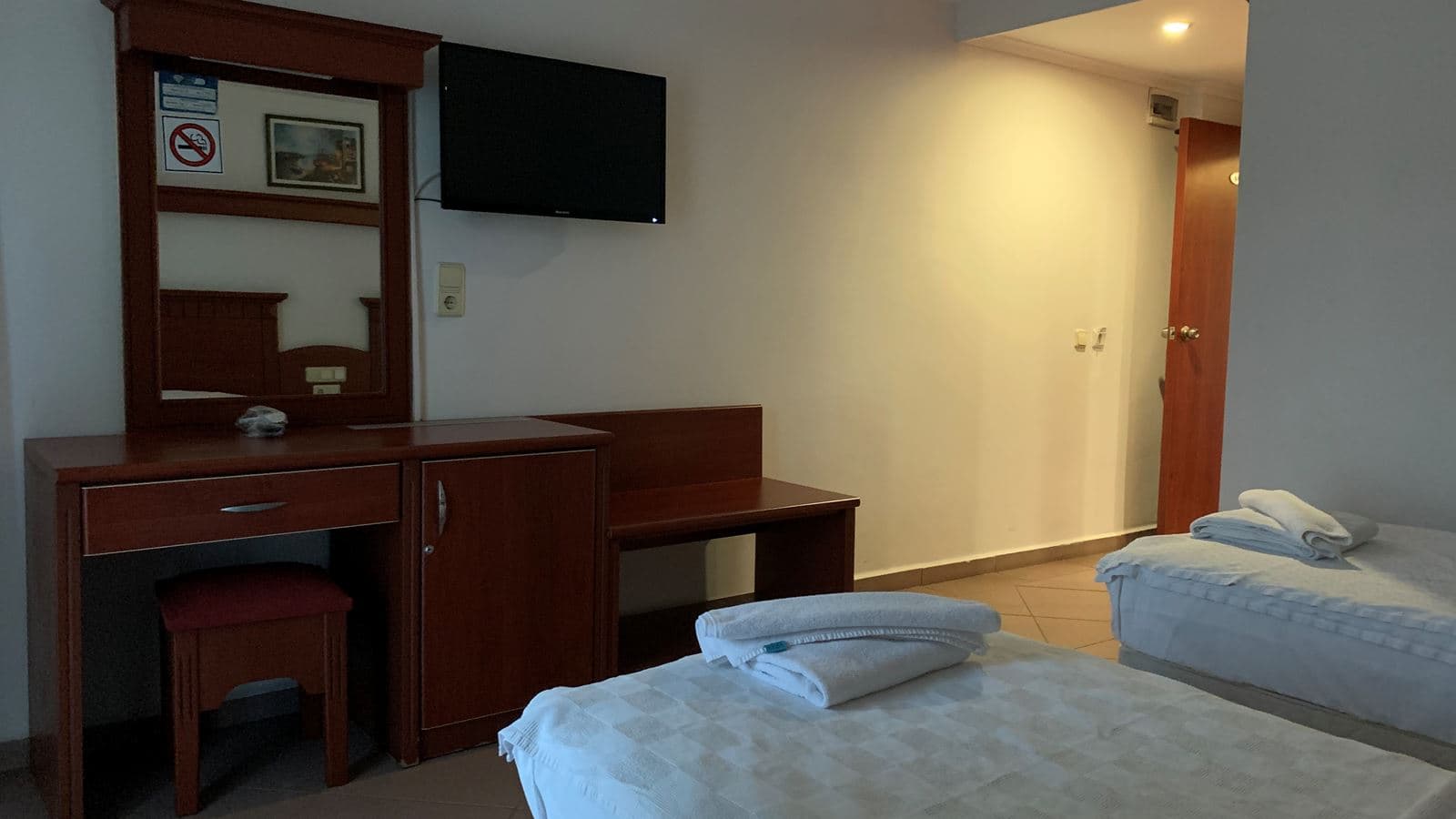 rooms-standard-eco-room
