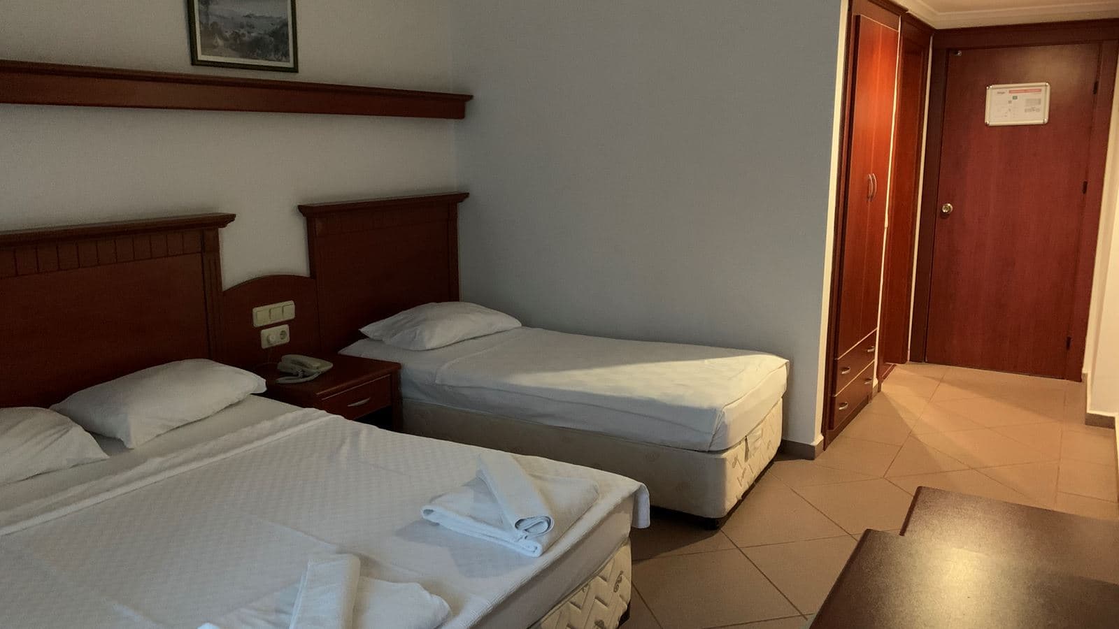 rooms-standard-eco-room