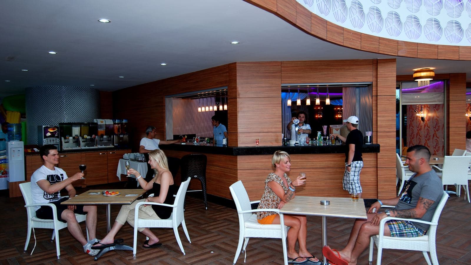 bars-pool-bar