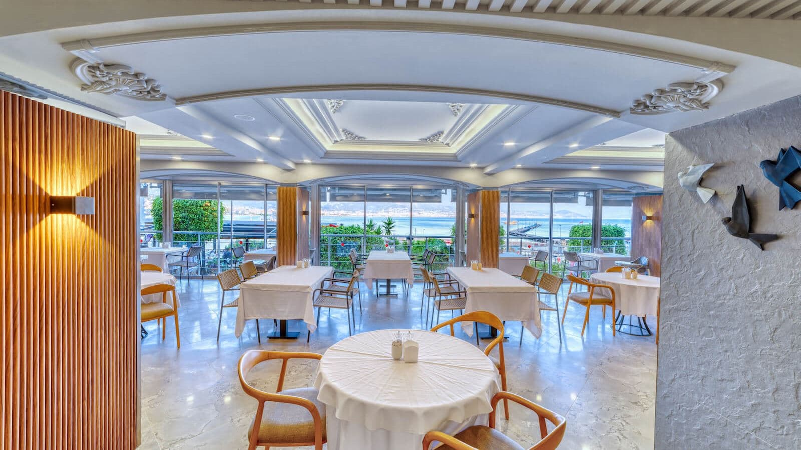 restaurants-main-restaurant
