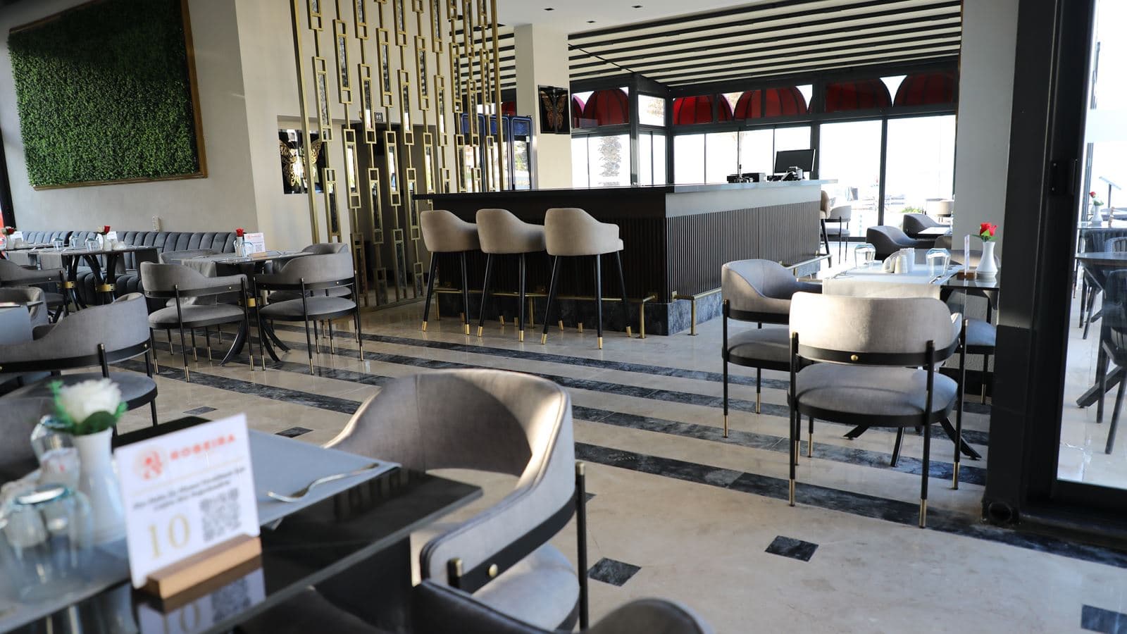 restaurants-main-restaurant