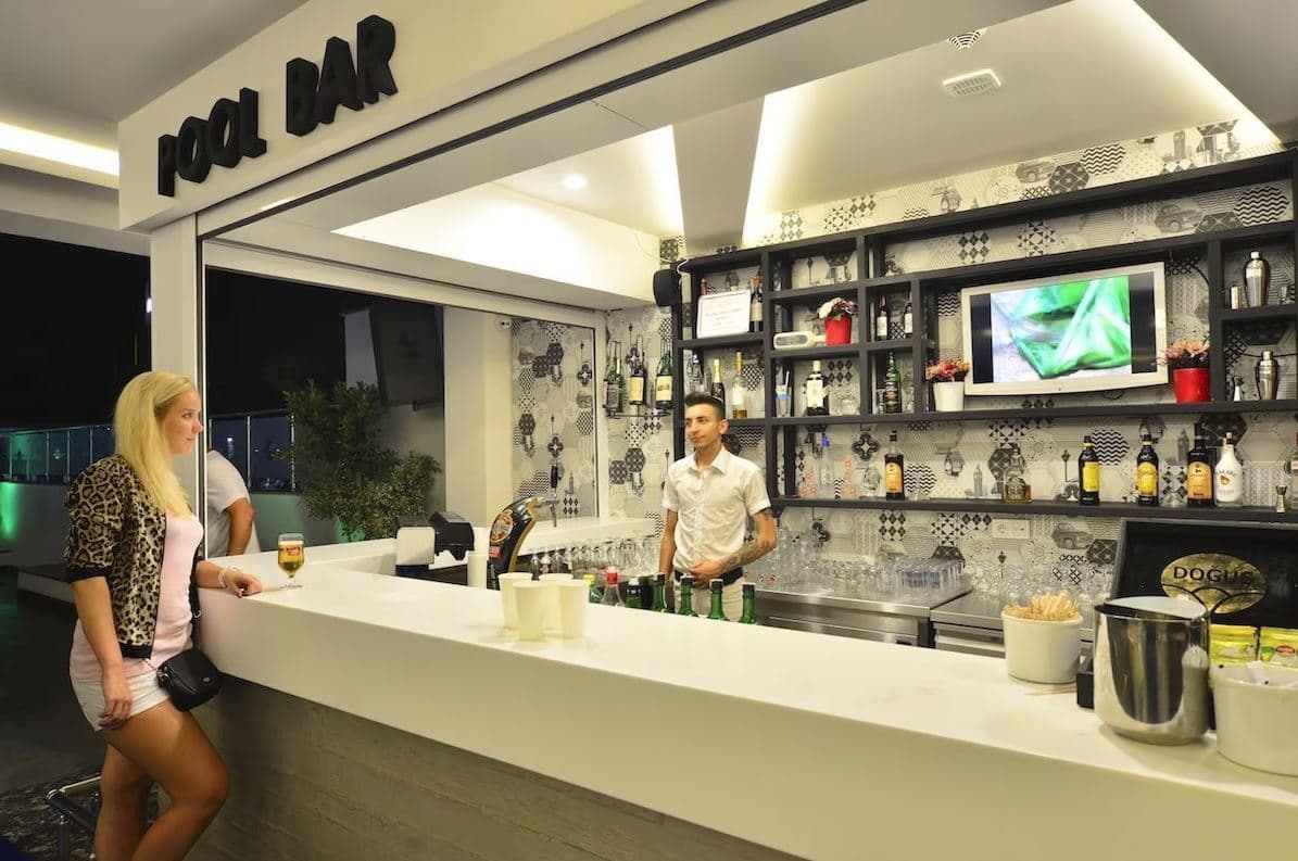 bars-pool-bar