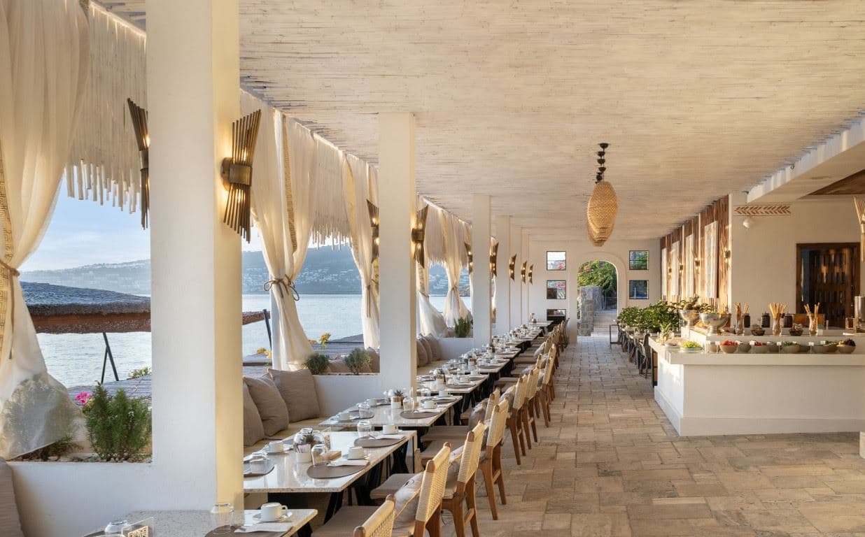 restaurants-b-restaurant--lounge