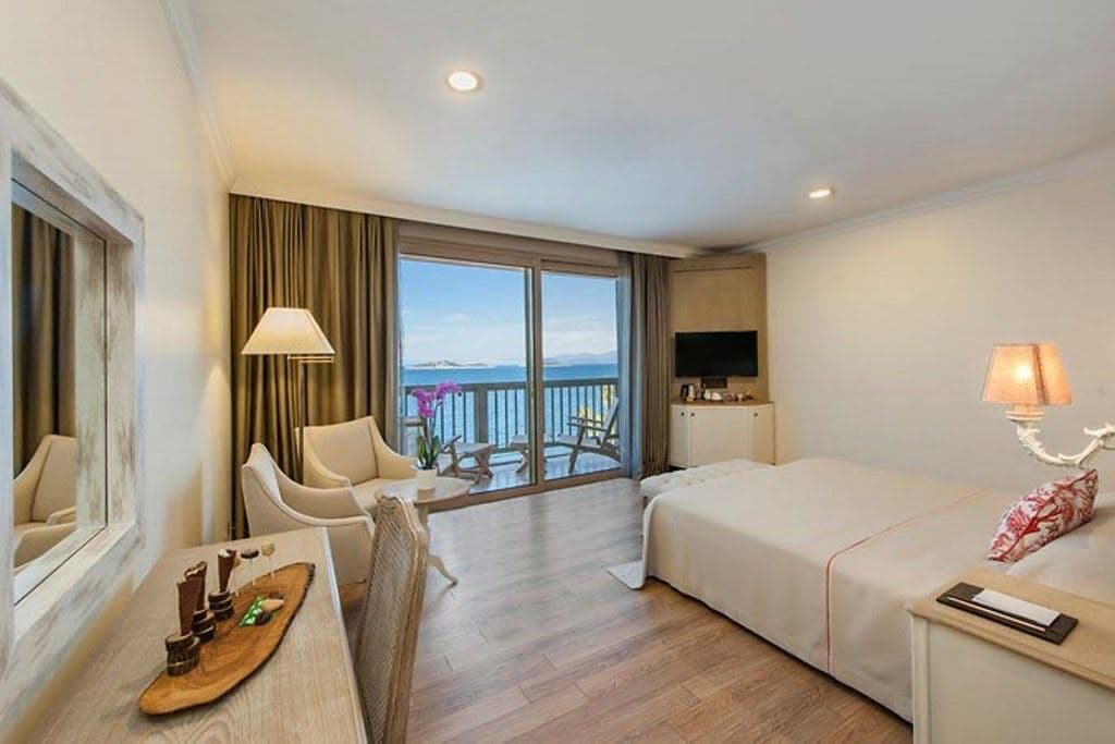 rooms-family-room